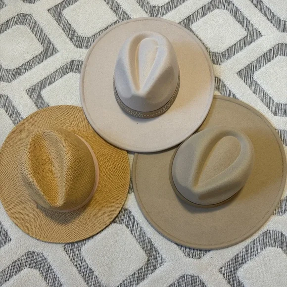 Everything in my Poshmark Closet !!! New Hat Set ! Just got this to store my hats. How do u store yours ? : r  main image 2